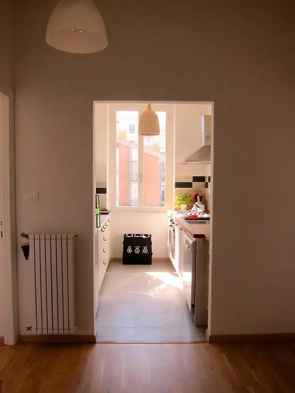 Casa Del Glicine Apartment Rome Italy